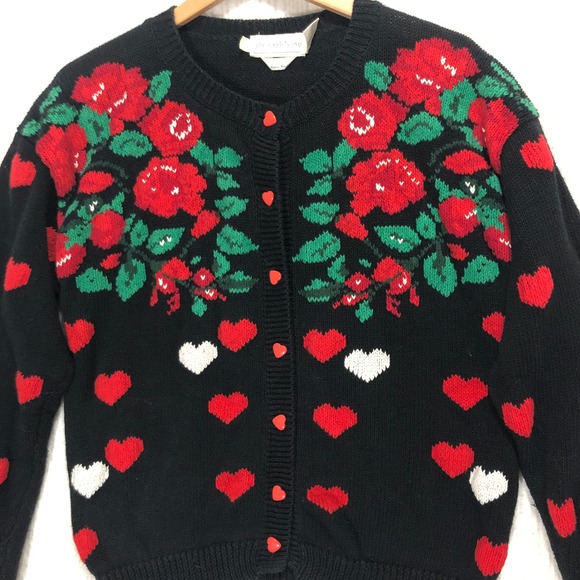 The Eagle's Eye Cardigan‎ Sweater Rose Heart Knit Grandma Core Black M - Picture 1 of 6